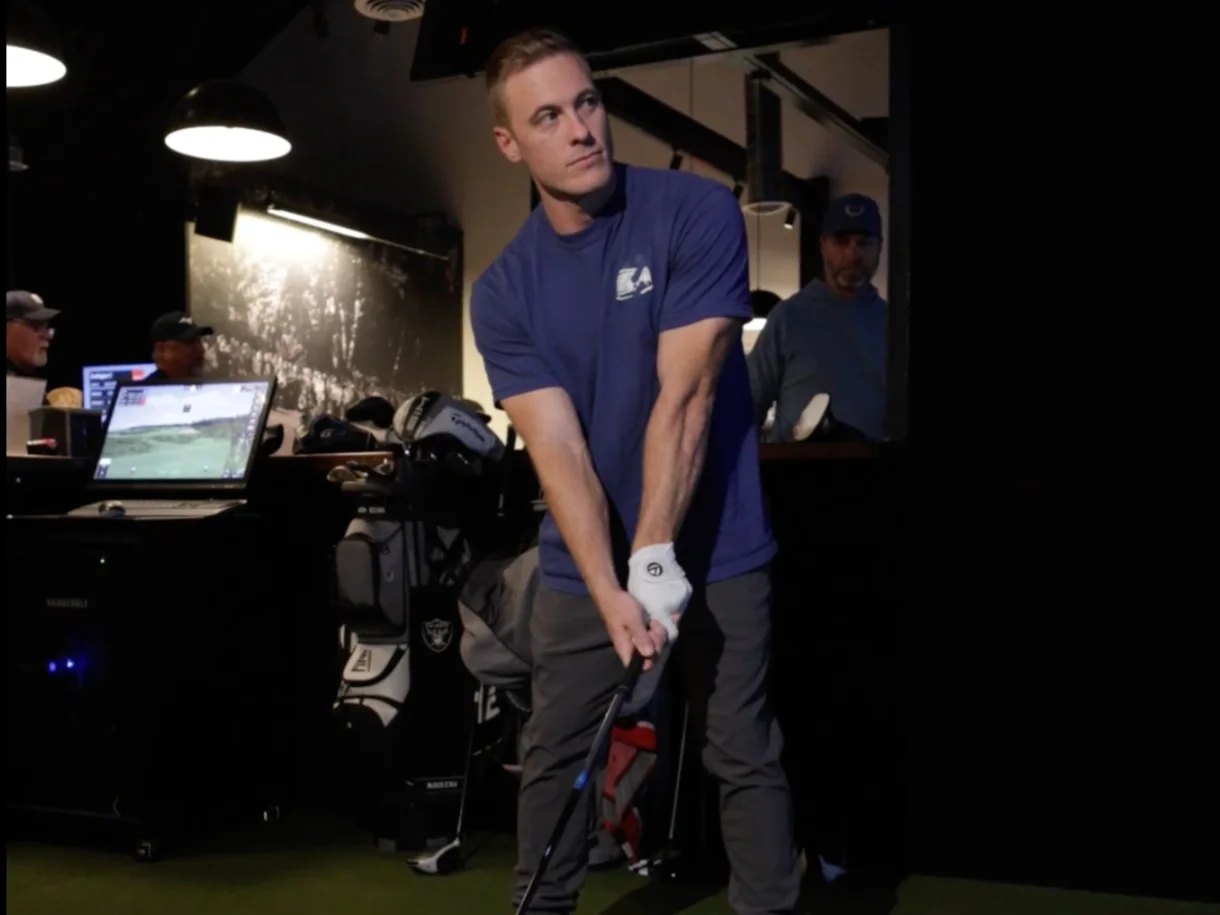 Mulligans Sports Bar & Indoor Golf, business photo 3