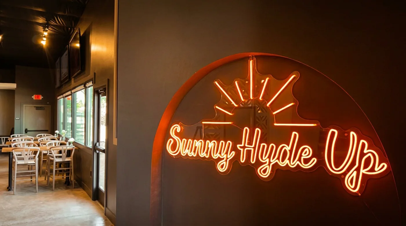 Sunny Hyde Up, business photo 2